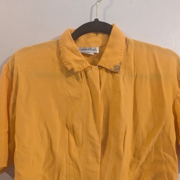 Vintage Crop Button-up - Picture 7 of 8